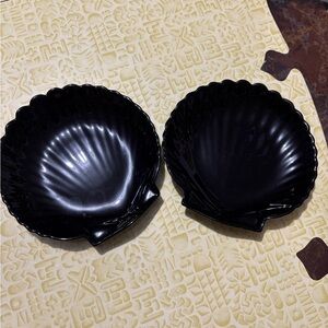 Vintage Arcoroc Black Shell-Shaped Decorative Dishes
